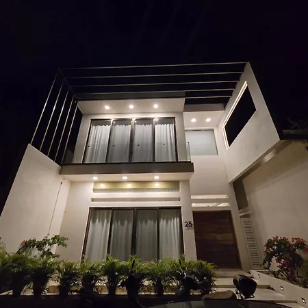 Villa Tulipan Modern 4 Bedroom 4 Bathroom And Private Pool-2
